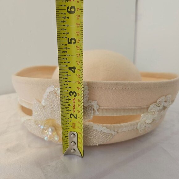 Deborah NY 70s White Wool Crown Hat Embellish Beaded Sequined Applique Womens OS - Picture 10 of 10